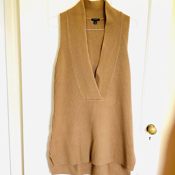 Ann Taylor Tops - ANN TAYLOR TUNIC SWEATER TOP WITH DEEP V-NECK